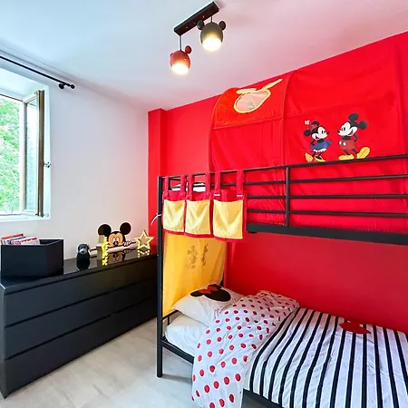 Mikihouse - Disneyland Bailly-Romainvilliers Buitenkant foto