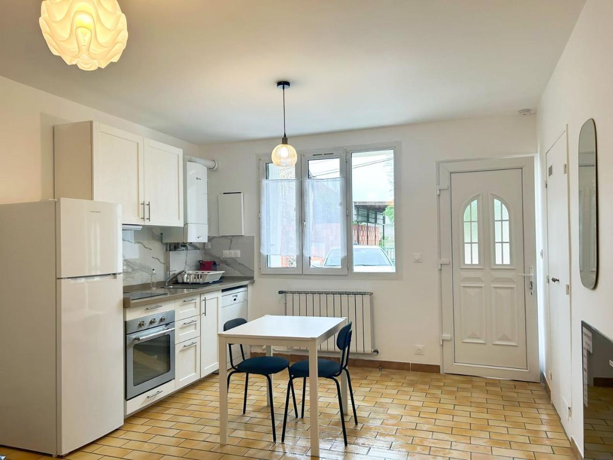 Holiday home Mikihouse - Disneyland Bailly-Romainvilliers